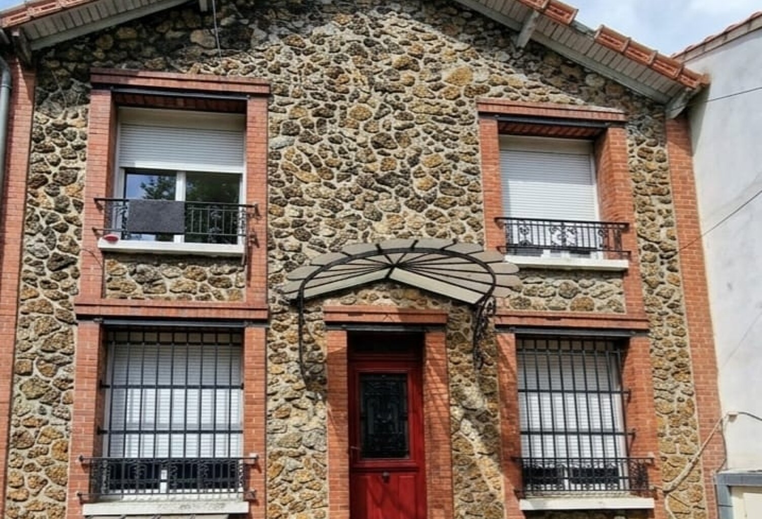 Vente Immeuble 98 m&sup2; — photo 1