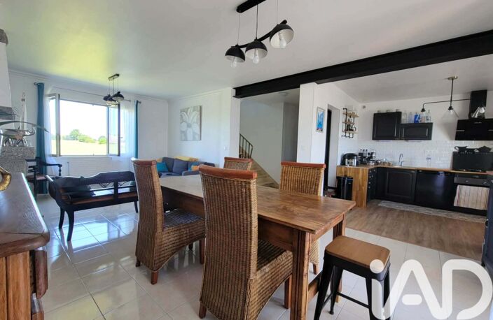 Vente Maison/villa 7 pièces — photo 4