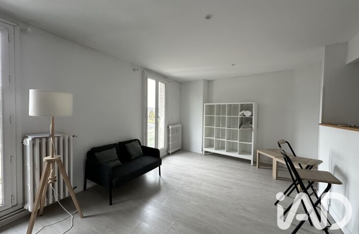 Location Appartement 1 pièce — photo 2