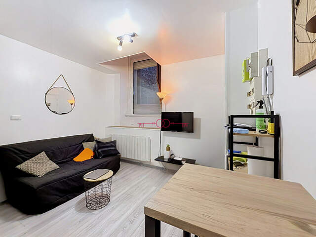 Appartement Reims 1 pièce(s) 12.82 m2 — photo du bien