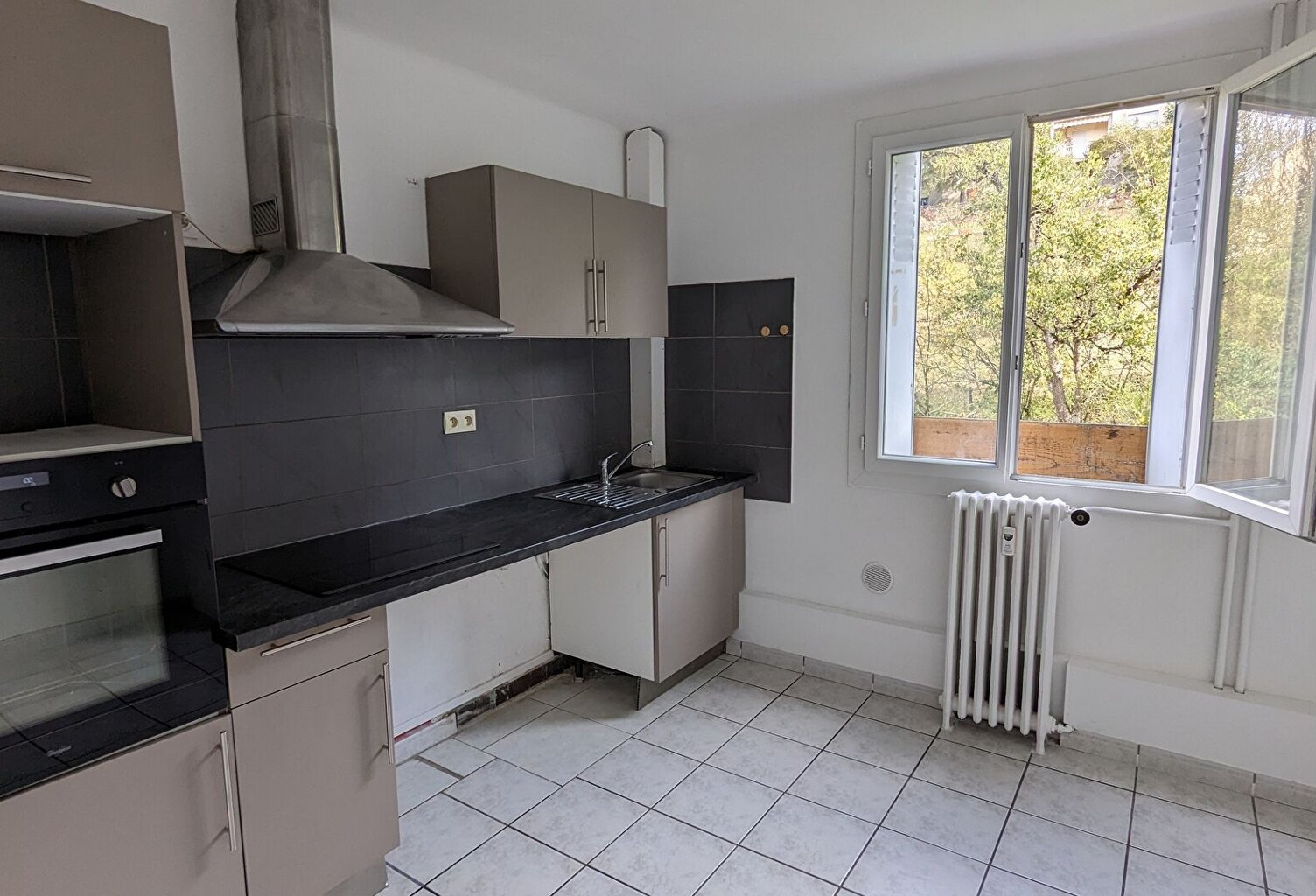 Apt T4 88m² Rodez proche Centre Ville — photo 1