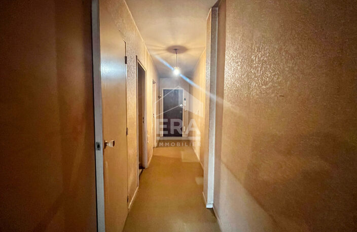 Secteur PAU TOURASSE STUDIO 33 M2  - CELLIER A L'ETAGE + PARKING — photo 3