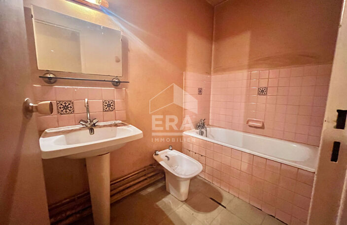 Secteur PAU TOURASSE STUDIO 33 M2  - CELLIER A L'ETAGE + PARKING — photo 4
