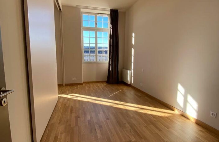 JARDIN DES PLANTES Appartement T2 à Poitiers 64m² — photo 3