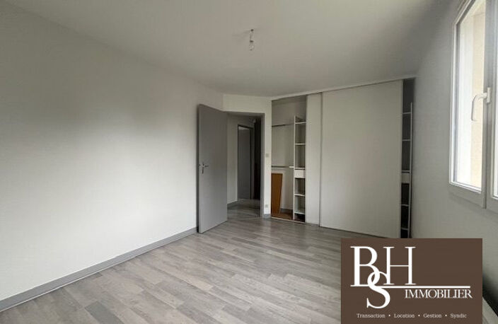 PAVILLON BUXEROLLES - 3 pièce(s) - 71.26 m2 — photo 4