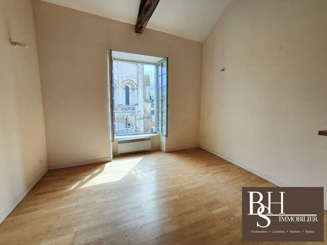 Appartement 2 pièces d'environ 30m², idéalement situé quarti — photo du bien