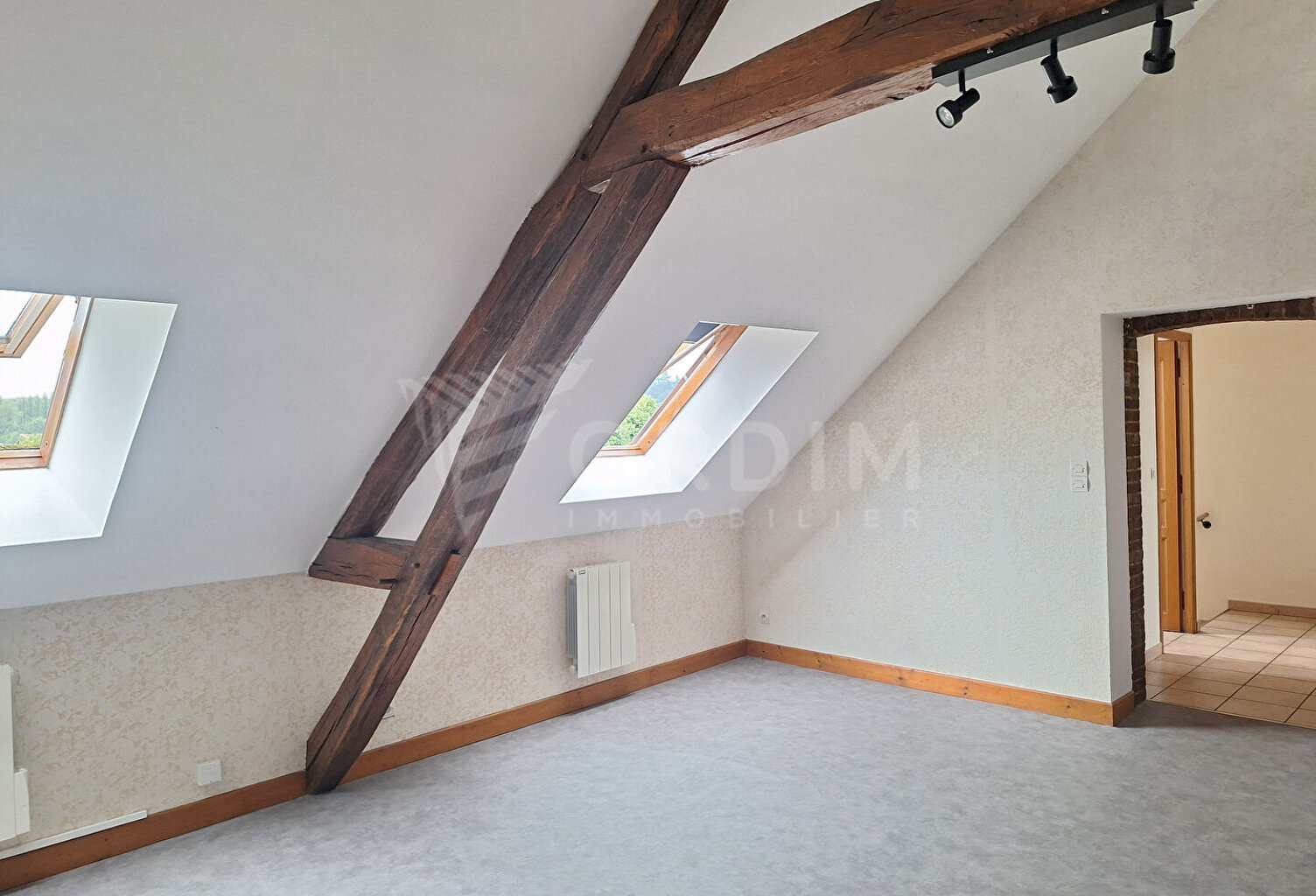 TOUCY - Beau et grand F2 — photo 1