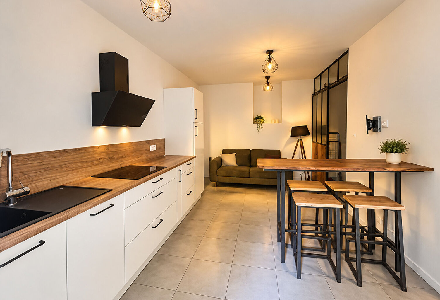 IDÉAL INVESTISSEUR , T1 BIS MEUBLÉ , HYPER-CENTRE DE PAU — photo 1