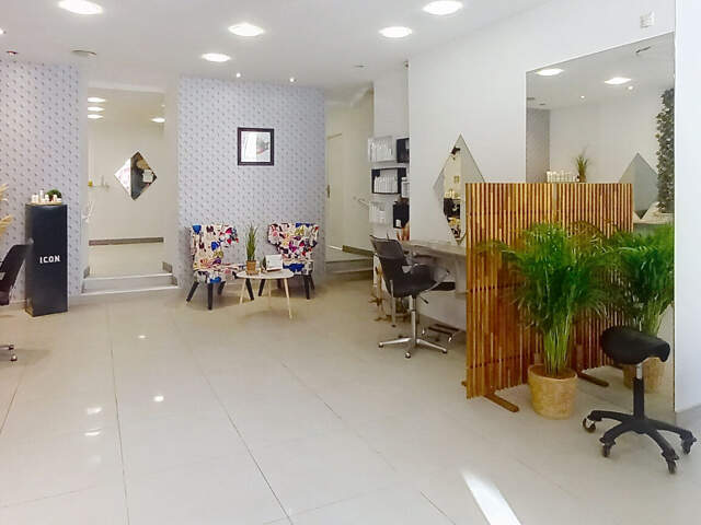 CHATEAUBRIANT Local commercial 4 pièce(s) 82 m2 — photo du bien