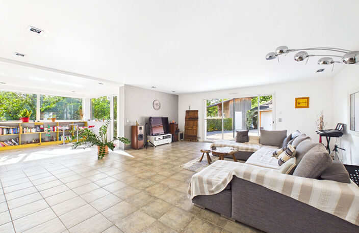 Maison d'exception de 230 m2 avec piscine chauffée — photo 4