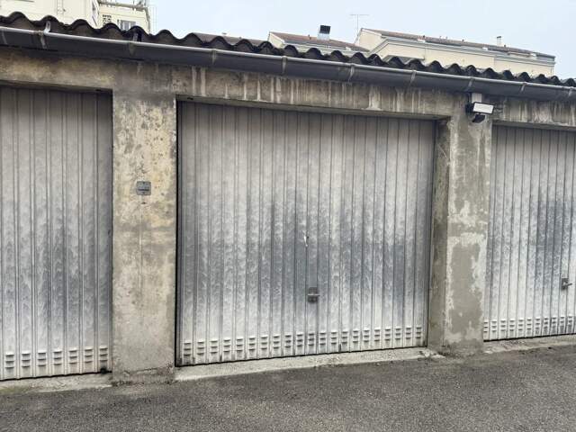 Hyper centre bron — photo du bien