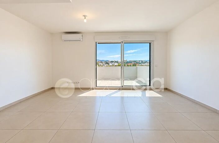 appartement neuf de 46,54 m² à Cannes — photo 4