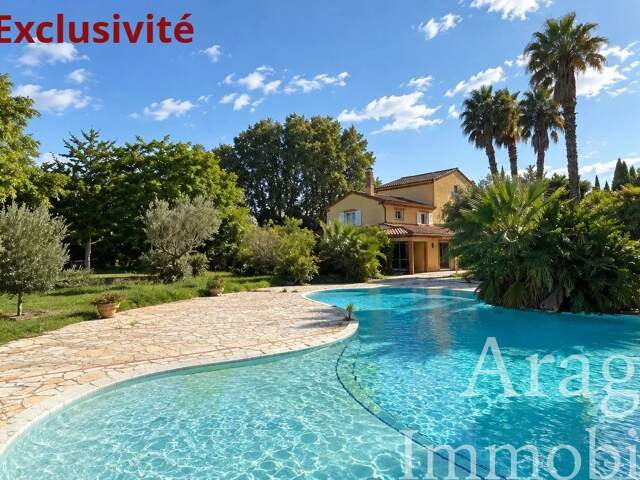 PERPIGNAN, PROPRIÉTÉ DE CARACTÈRE SUR PRÈS DE 2 HECTARES — photo du bien