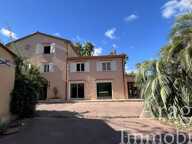 PERPIGNAN, PROPRIÉTÉ DE CARACTÈRE SUR PRÈS DE 2 HECTARES — photo 2