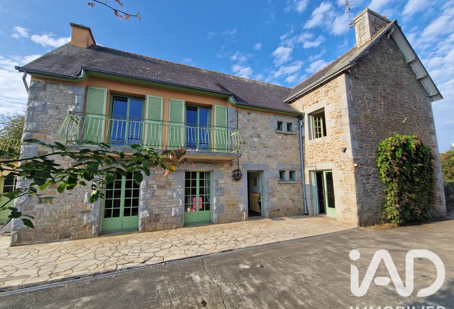 Vente Maison/villa 11 pièces — photo 1