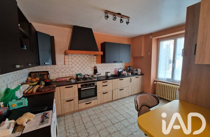 Vente Maison/villa 11 pièces — photo 3