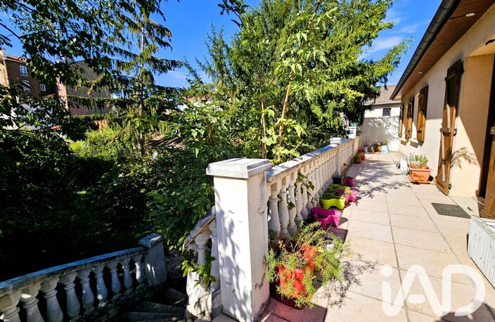 Vente Maison traditionnelle 7 pièces — photo 2