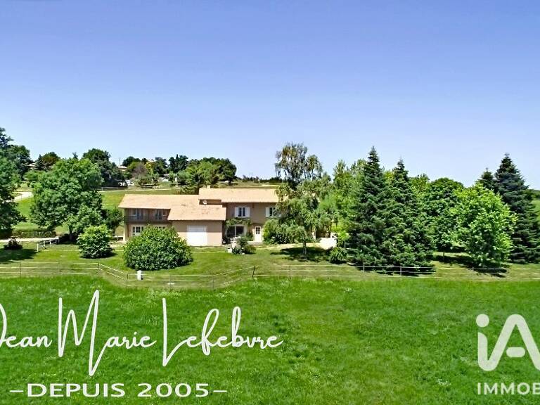 Vente Maison/villa 8 pièces — photo 1