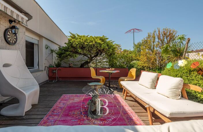 Lyon 6 - Foch - Appartement de 90,70 m²  - 2 chambres - 1 Terrasse plein ciel -  Garage — photo 3