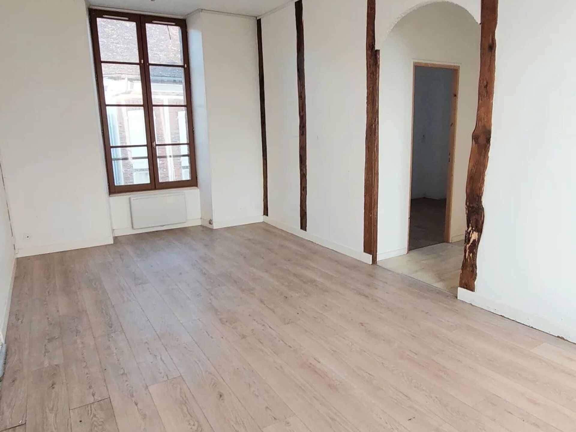 Appartement 4 pièces 65 m² · à Thorigny-sur-Oreuse · 65 m² · 82 500 €