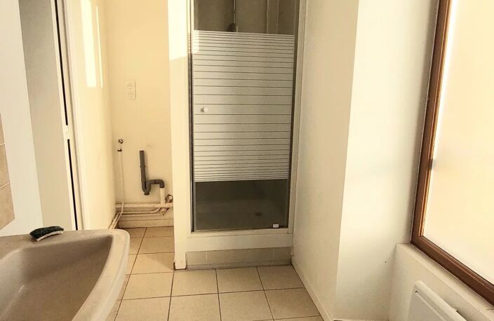 Parfait investisseurs, Appartement 1er étage — photo 5