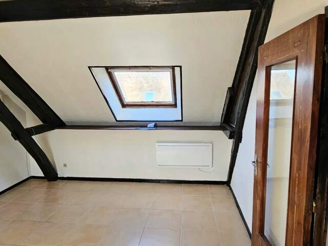 Parfait investisseurs, Appartement 2ème étage — photo du bien