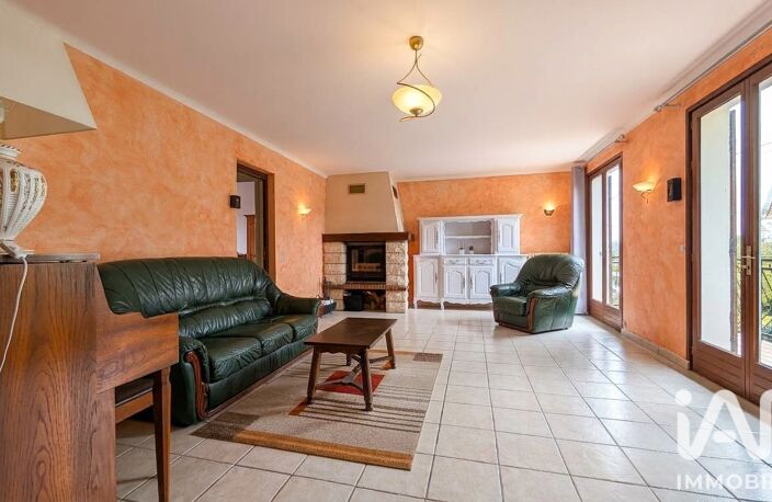 Vente Maison/villa 7 pièces — photo 3