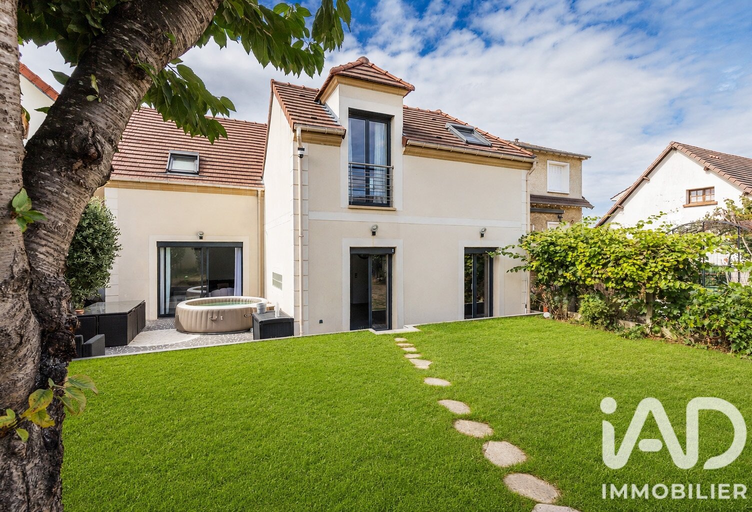Vente Maison/villa 7 pièces — photo 1