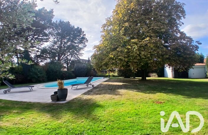 Vente Maison/villa 10 pièces — photo 3