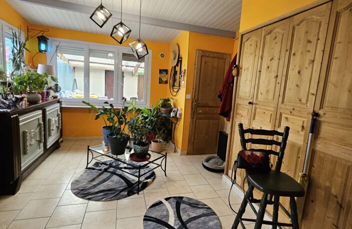 Vente Maison/villa 5 pièces — photo 3