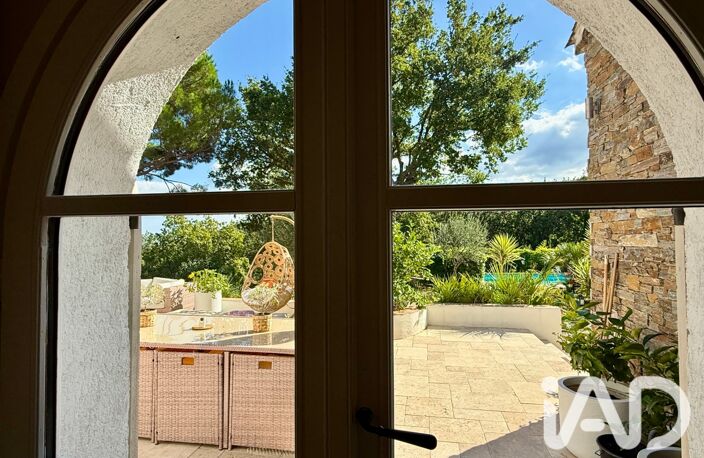 Vente Maison/villa 9 pièces — photo 4