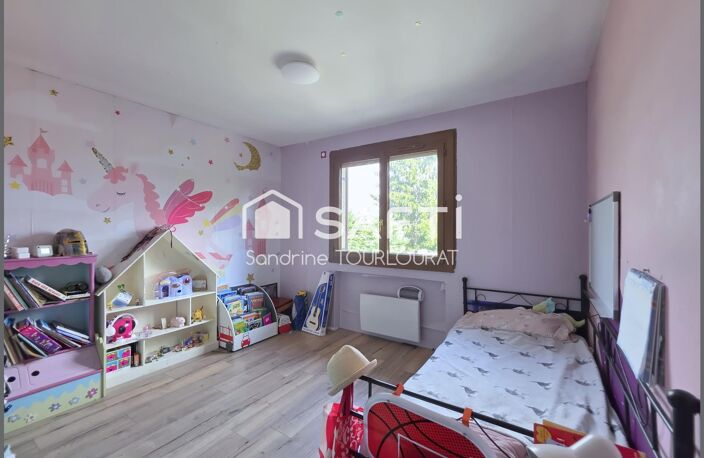 Maison sur sous-sol, jardin, combles aménageables — photo 5