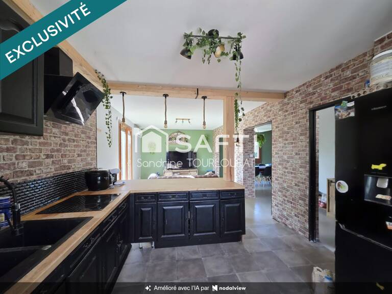Maison sur sous-sol, jardin, combles aménageables — photo 1