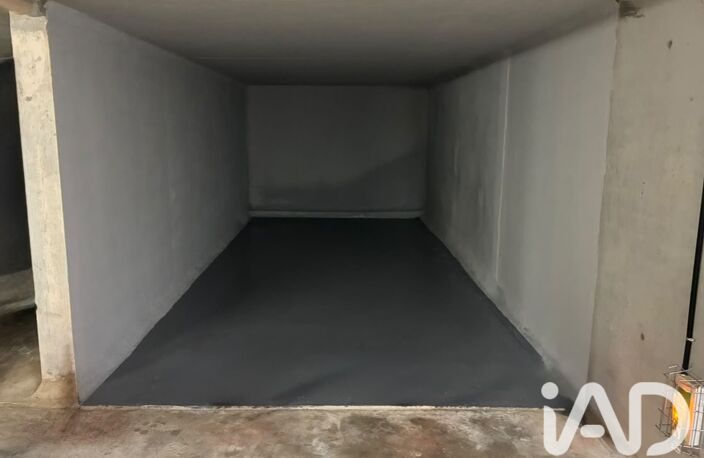 Vente Garage 19 m&sup2; — photo 3