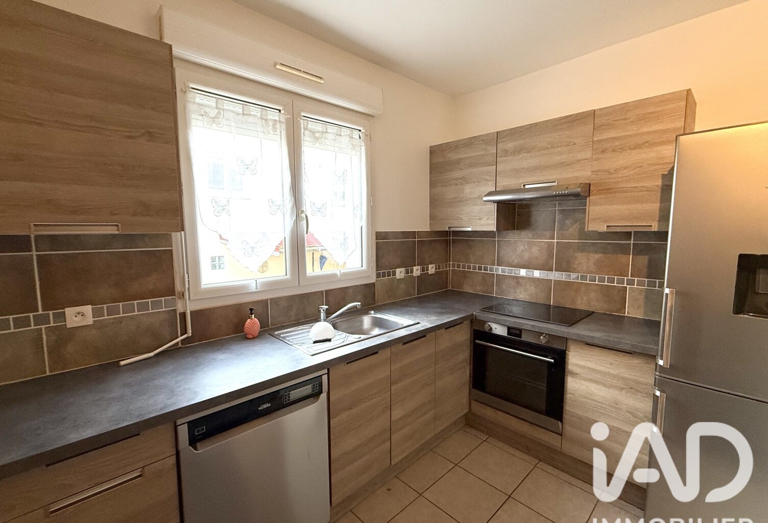 Vente Immeuble 85 m&sup2; — photo 1