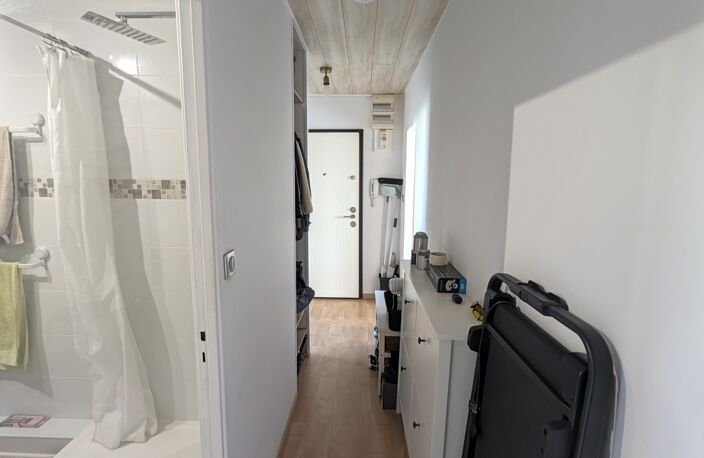 Vente Appartement 4 pièces — photo 2