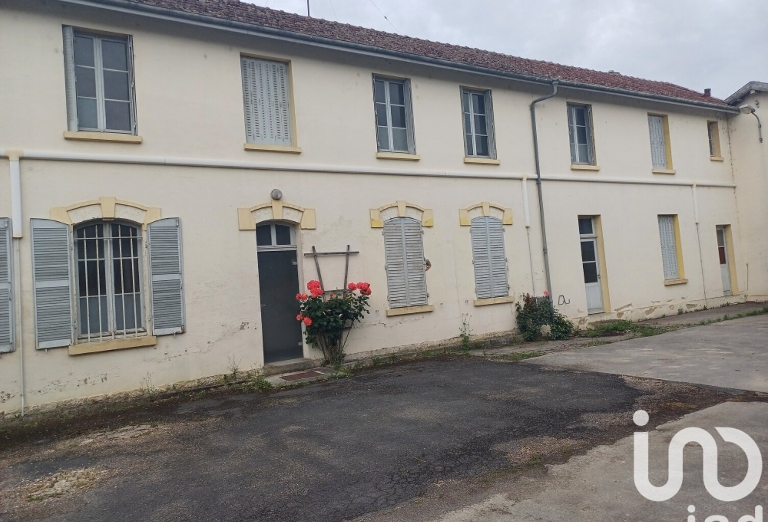 Vente Immeuble 147 m&sup2; — photo 1