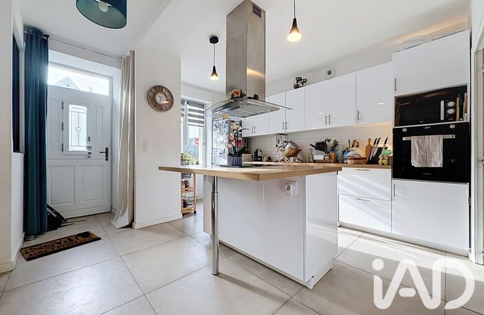 Vente Maison/villa 5 pièces — photo 3
