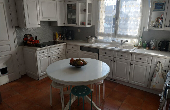 Dépt Essonne (91) LOCATION MAISON 5 CHAMBRES ET JARDIN — photo 3