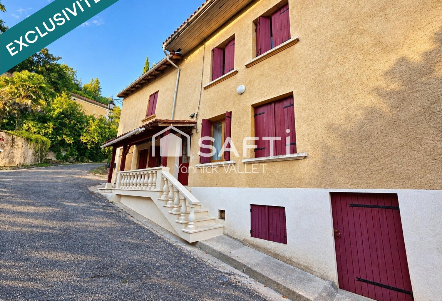 Maison de village à vendre à St Aquilin — photo 1