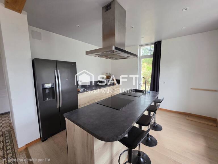 Maison et dépendances avec un emplacement idéal. — photo 1