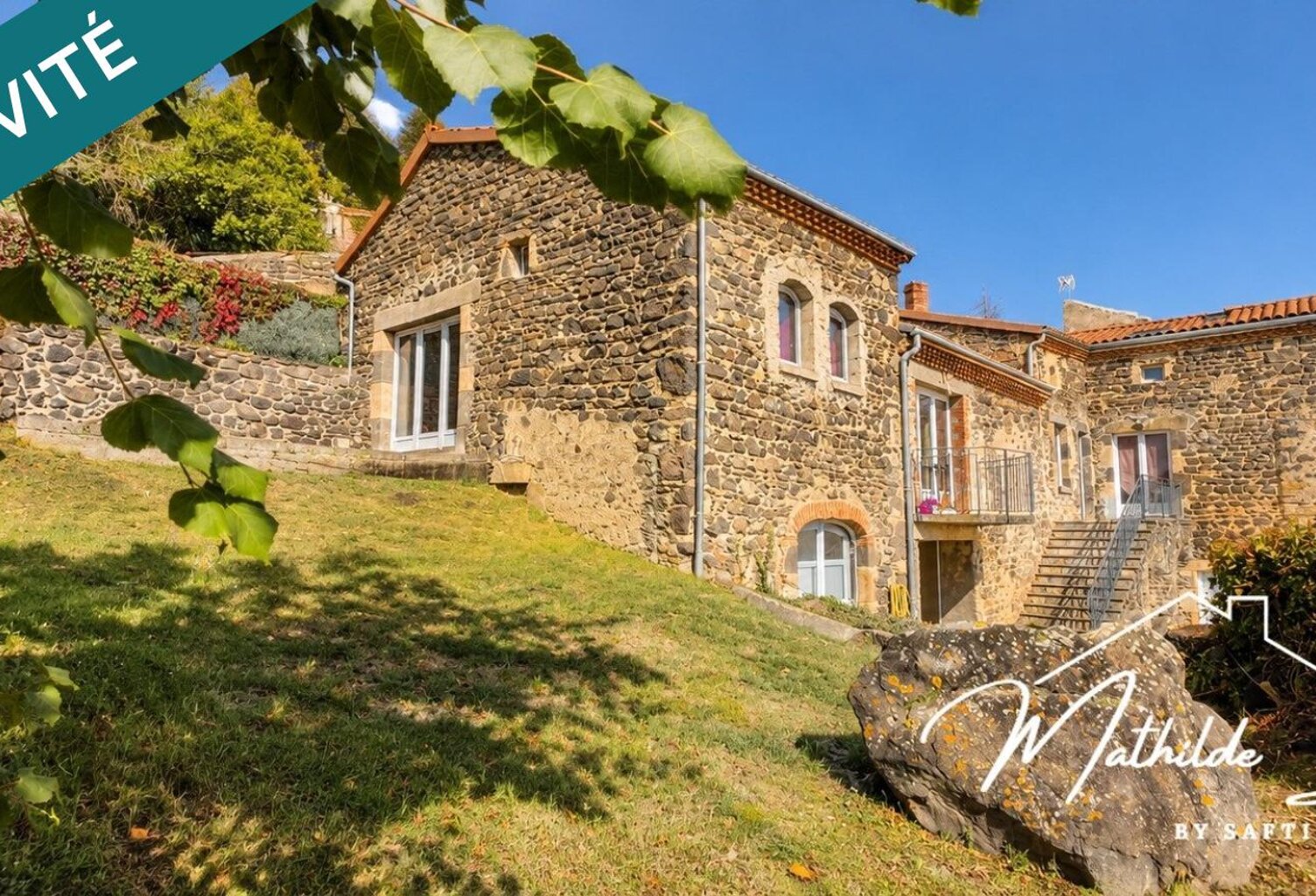 Maison en pierre avec vue à couper le souffle ! — photo 1