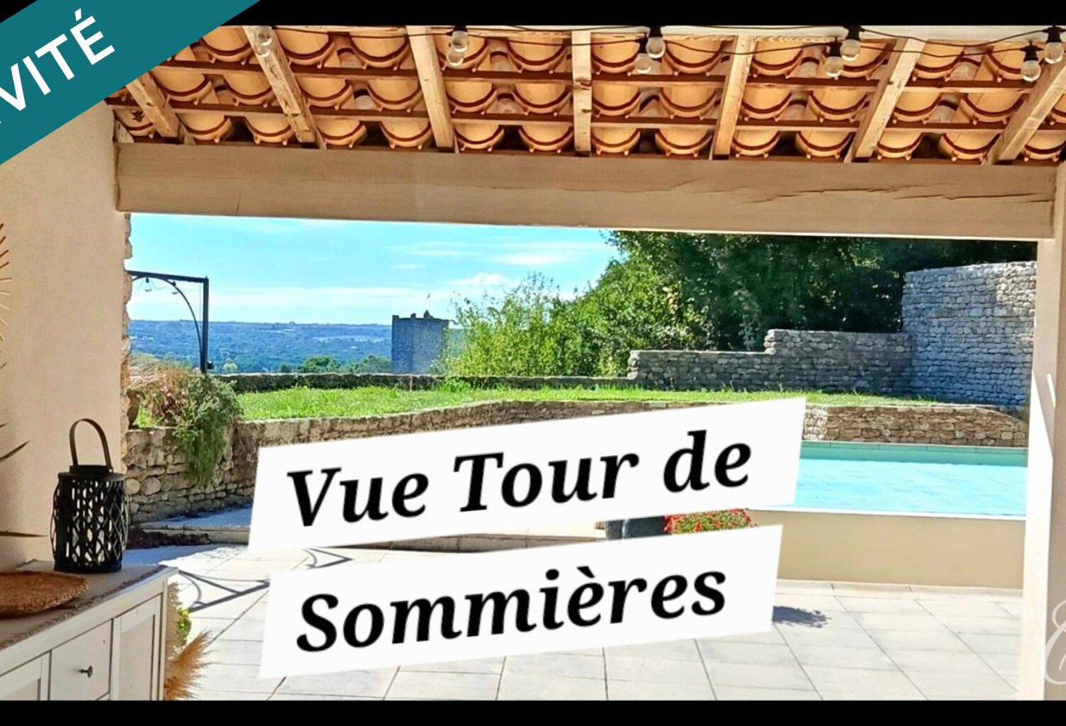 Vue sur la tour du château de Sommières — photo 1