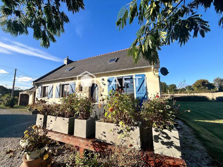 Maison de campagne avec piscine et 5 chambres proche Bourbriac — photo 1