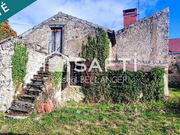 Charme de l'ancien & potentiel exceptionnel à Saint-Bonnet-de-Rochefort ! — photo 1