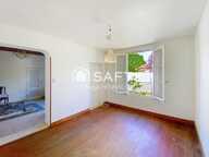 Maison de plain-pied + dépendances - Jardin - Beau potentiel — photo 3