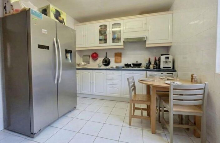 Appartement 3pièces  Séjour Sud-Ouest  Parking & Cave — photo 2