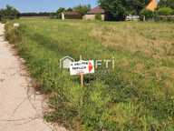 Terrain plat constructible de 600 m² — photo 3