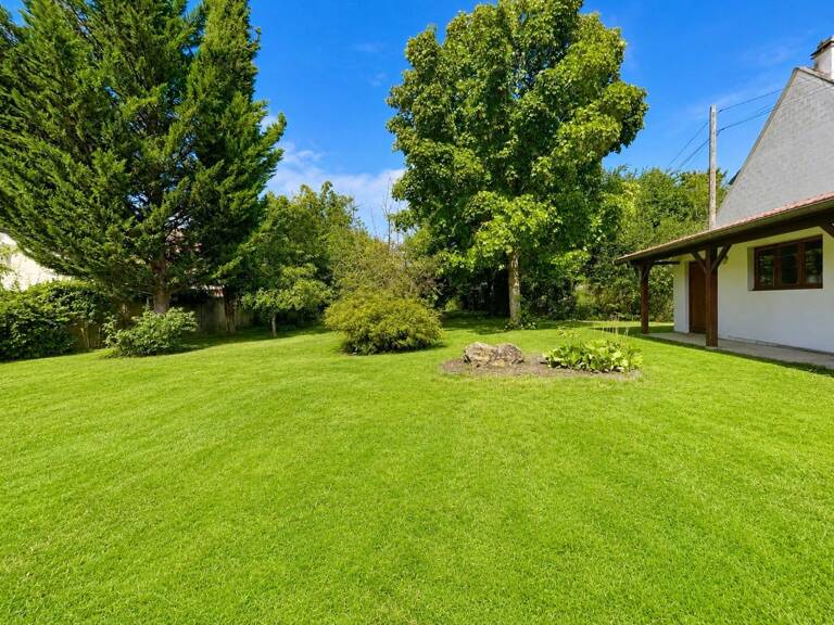 Maison 183m² 4 chambres sur grand terrain arboré — photo 1