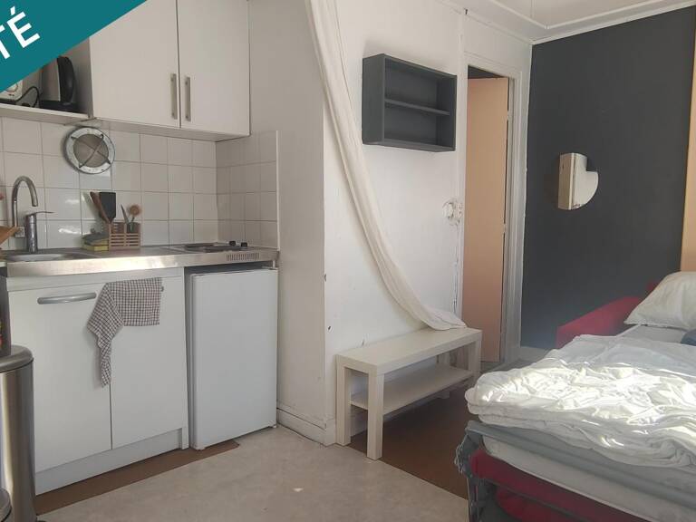 Pied-à-terre calme et lumineux - Rue Bichat — photo 1